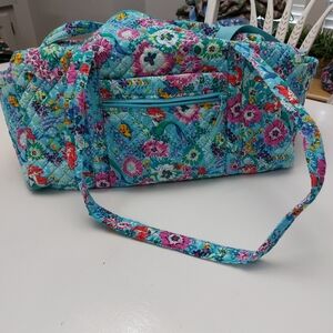 Vera Bradley Disney Little Mermaid Ariel Floral Medium Duffel Travel Bag NWOT